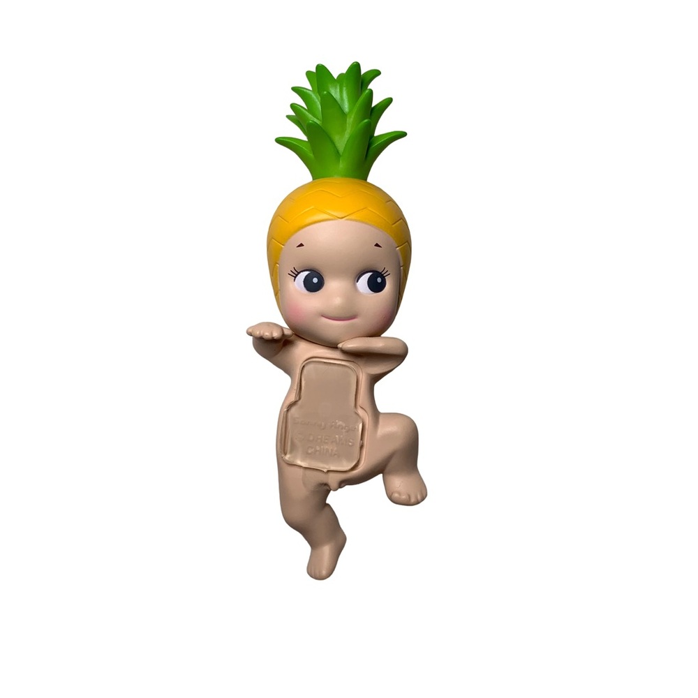 Sonny Angel Pineapple Hipper from Harvest Series